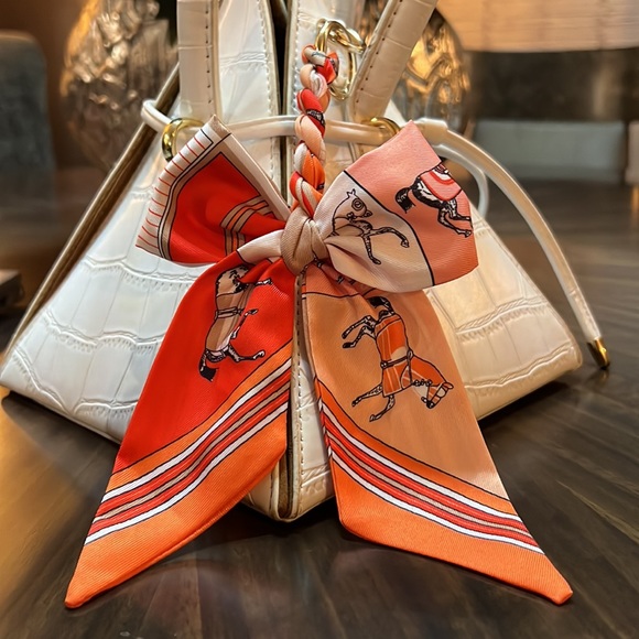 boutique Accessories - Silk Scarf Bow Keychain NIP